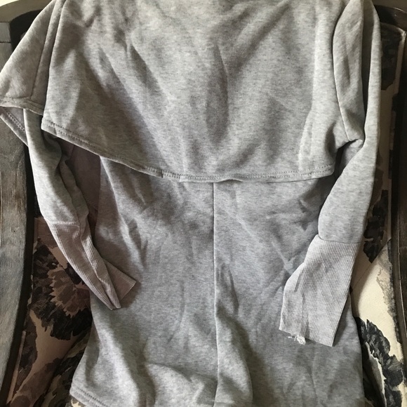 NWT ! New Women’s Asymmetrical Casual Stop - Picture 6 of 6